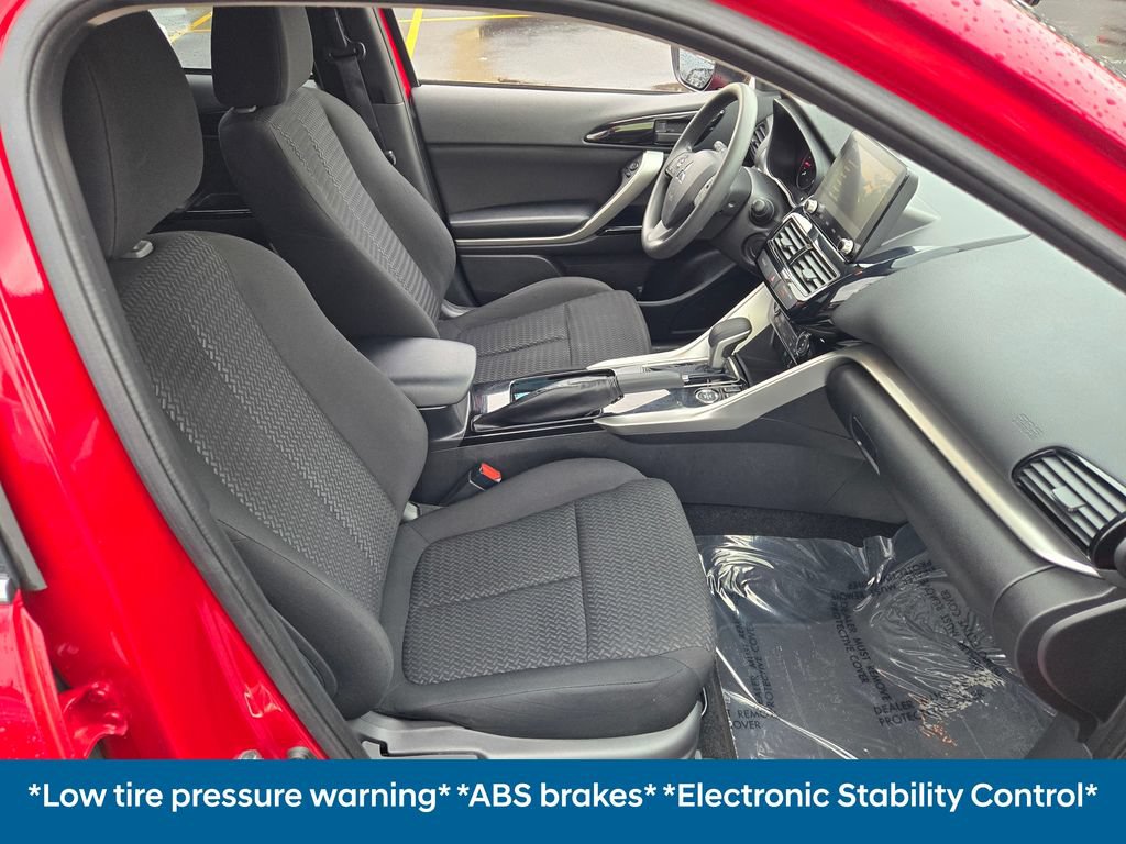Used 2024 Mitsubishi Eclipse Cross LE AWD/4WD image 7