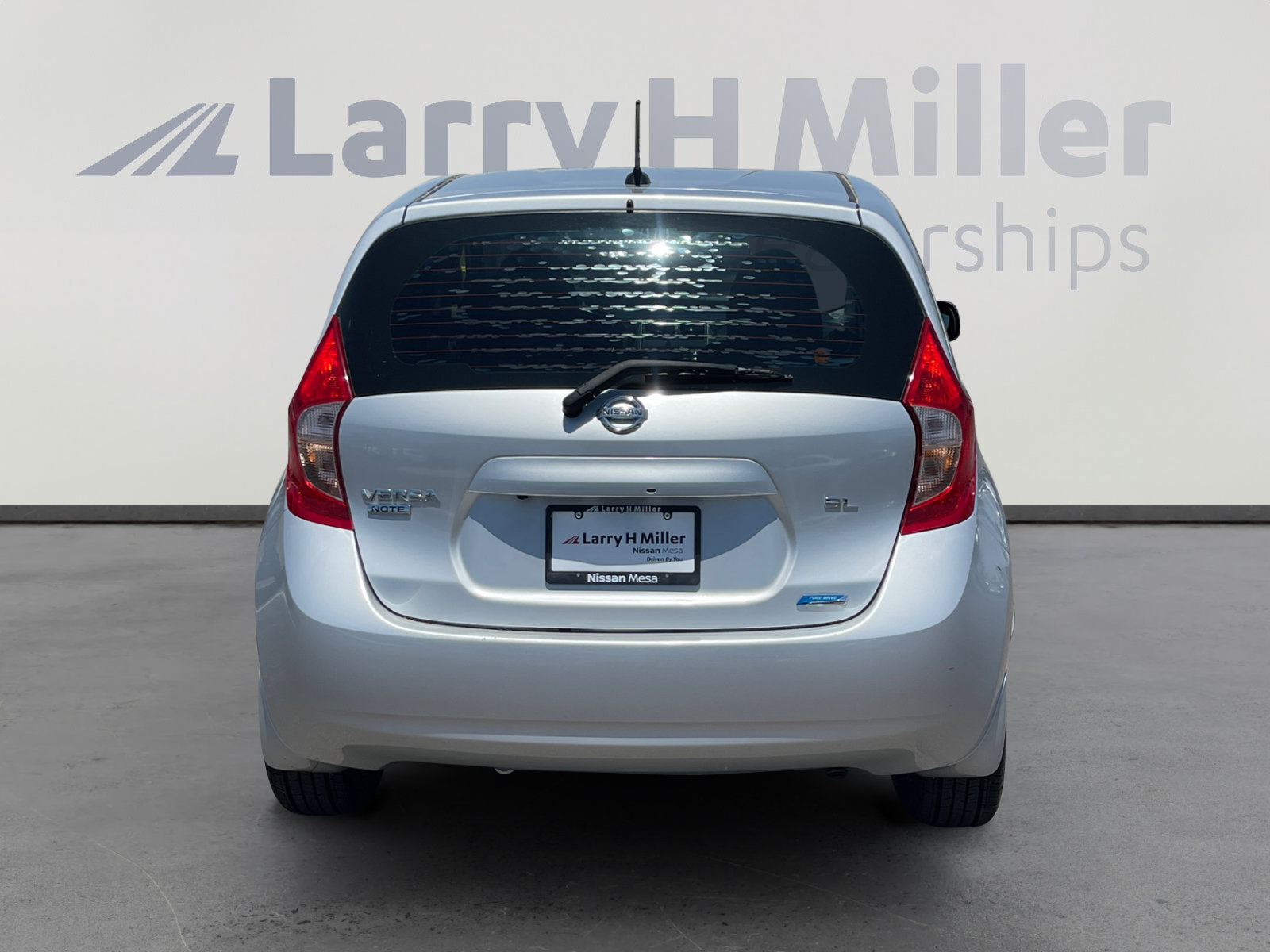 Used 2014 Nissan Versa Note SV w/ SL Package FWD image 4