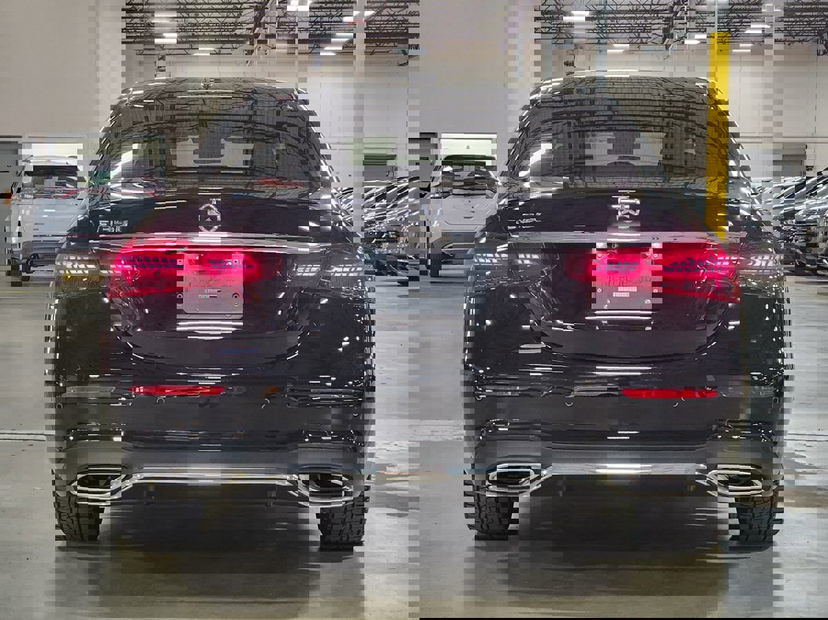 Used 2021 Mercedes-Benz E 350 Sedan image 10