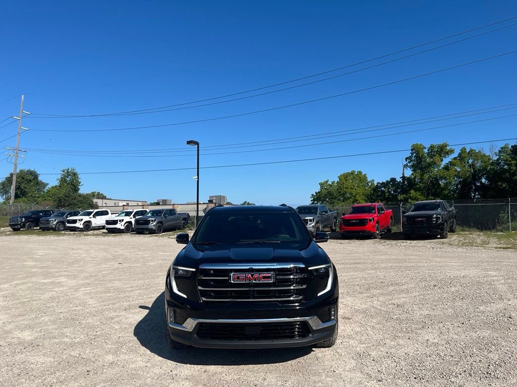 Used 2024 GMC Acadia Elevation FWD image 3