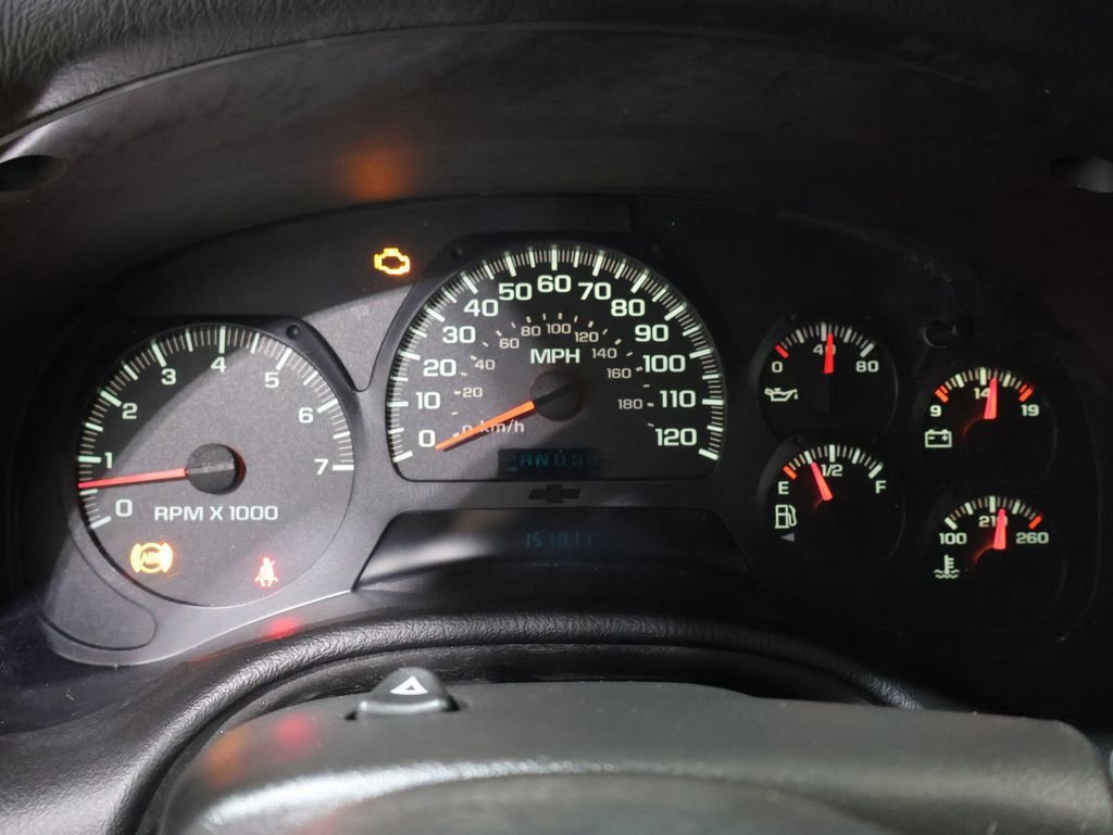 Used 2005 Chevrolet TrailBlazer LS w/ LS Preferred Equipment Group image 31