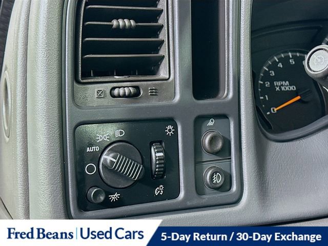 Used 2006 Chevrolet Silverado 2500 LT w/ Snow Plow Prep Package image 11