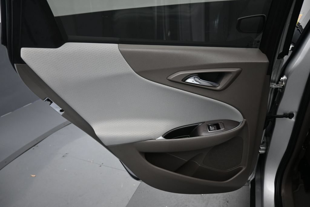 Used 2022 Chevrolet Malibu LT FWD image 27