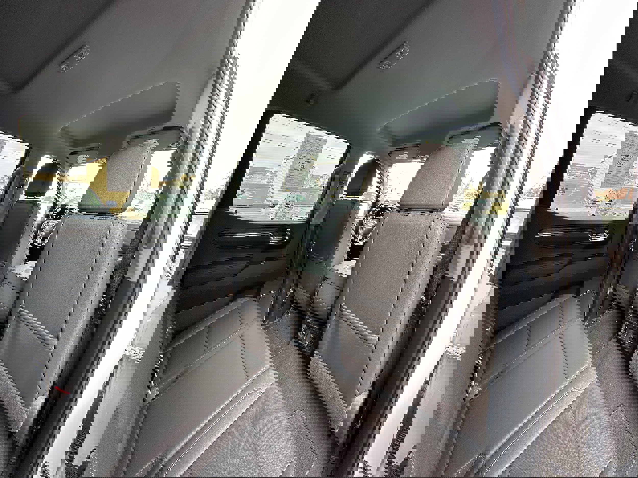 Used 2025 GMC Sierra 1500 SLT image 16