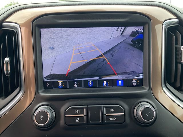 Used 2022 Chevrolet Silverado 3500 High Country w/ Technology Package image 25