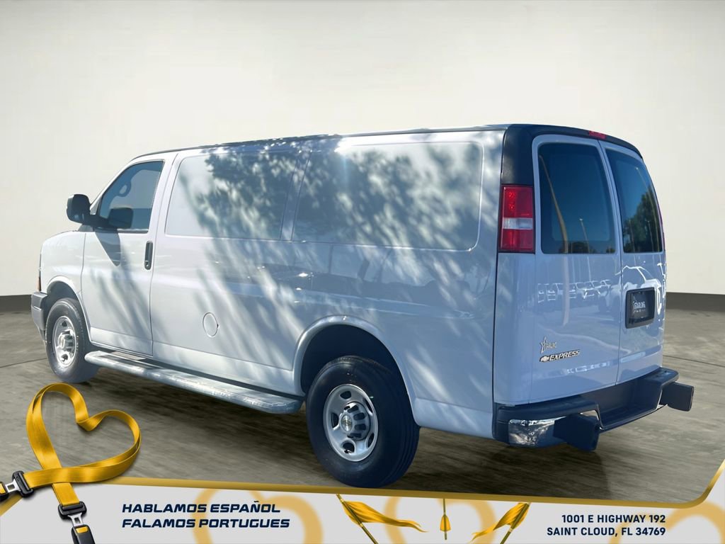 Used 2024 Chevrolet Express 2500 w/ Driver Convenience Package image 4