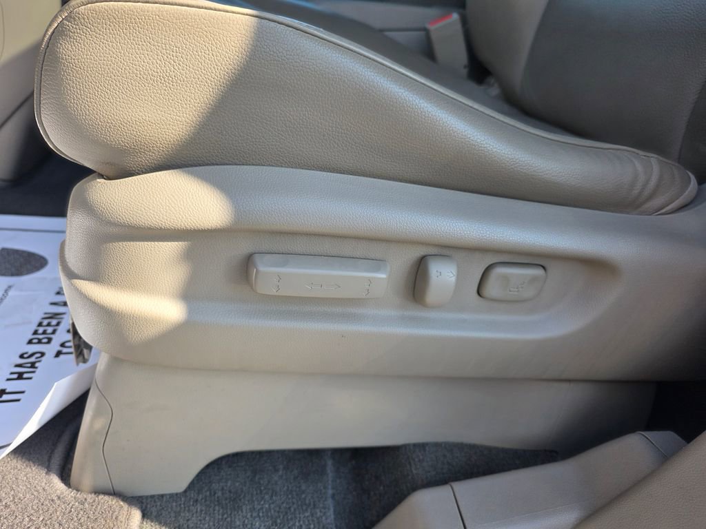 Used 2011 Honda Odyssey EX-L image 10