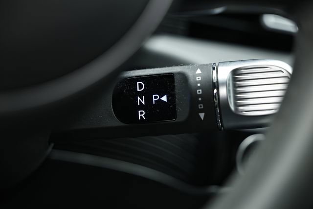 Used 2022 Hyundai Ioniq 5 SE image 38