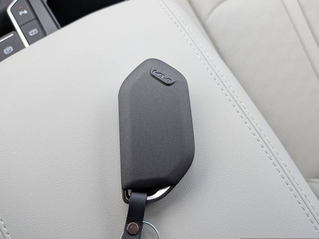 New 2026 Kia Sorento EX FWD image 31