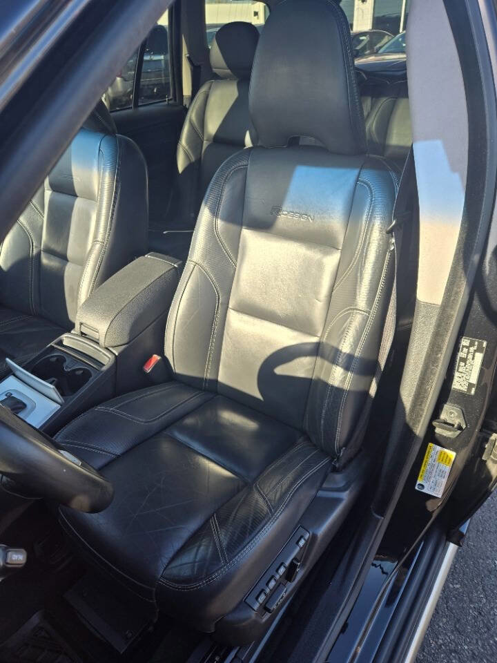 Used 2014 Volvo XC90 3.2 R-Design AWD/4WD image 21