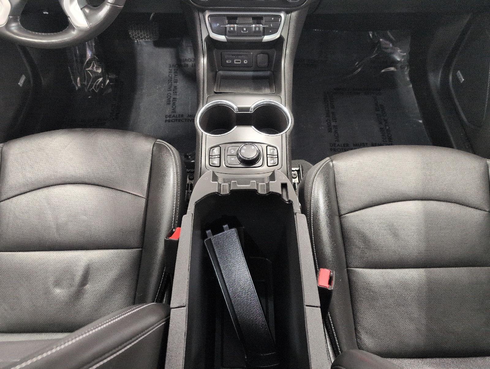 Certified 2022 GMC Terrain SLT w/ Infotainment Package II AWD/4WD image 17