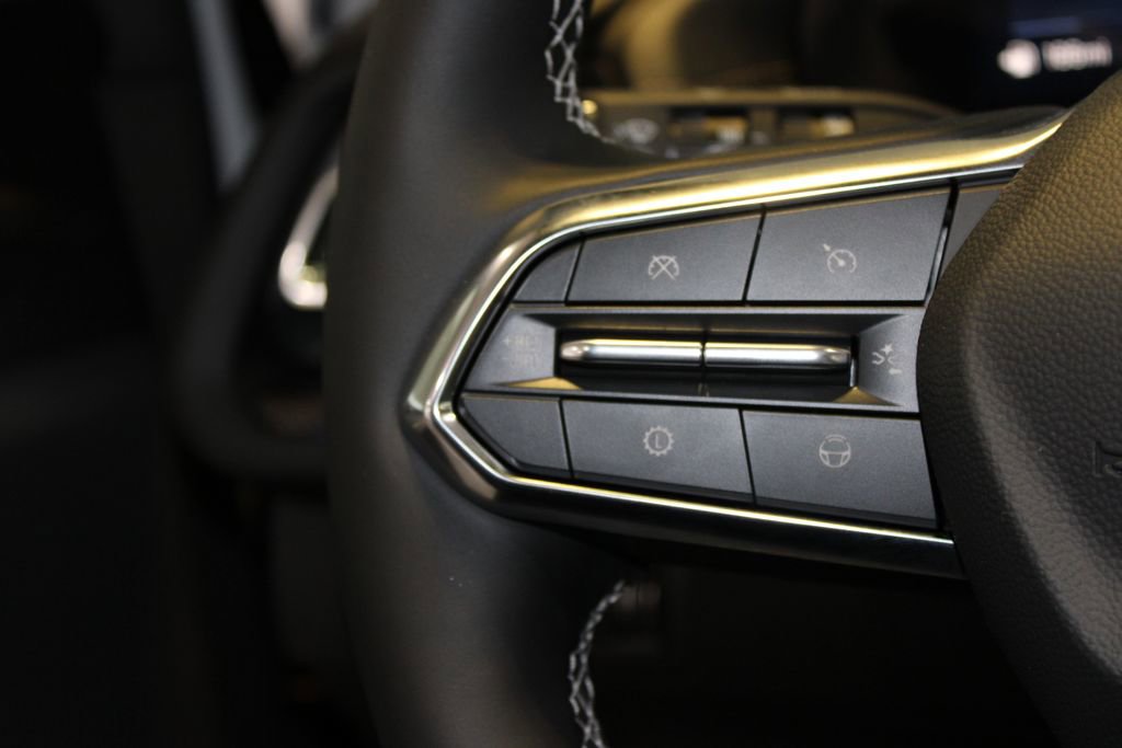 New 2026 Chevrolet Traverse High Country w/ LPO, Floor Liner Package image 27