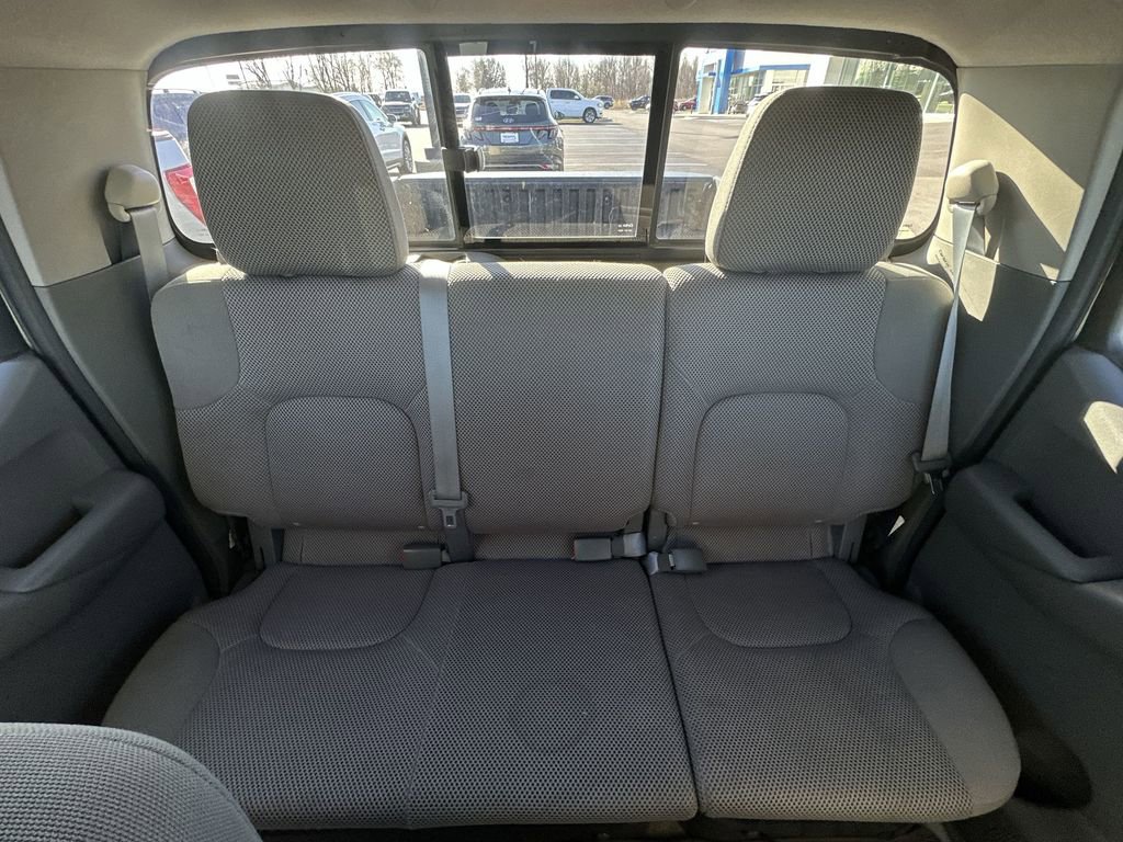 Used 2016 Nissan Frontier SV w/ SV Value Truck Package image 9