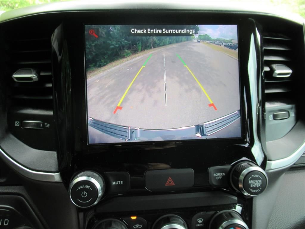 Used 2022 RAM 1500 Big Horn RWD image 26