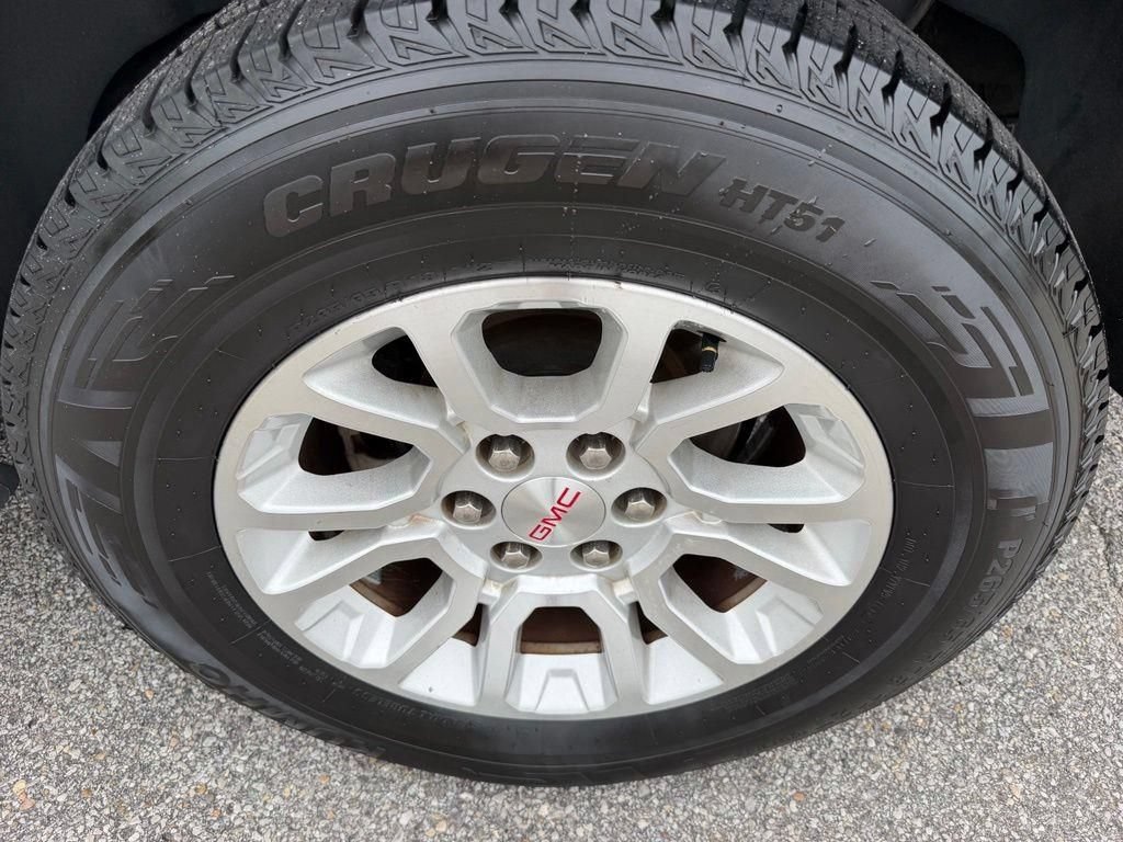 Used 2017 GMC Yukon XL SLT AWD/4WD image 28