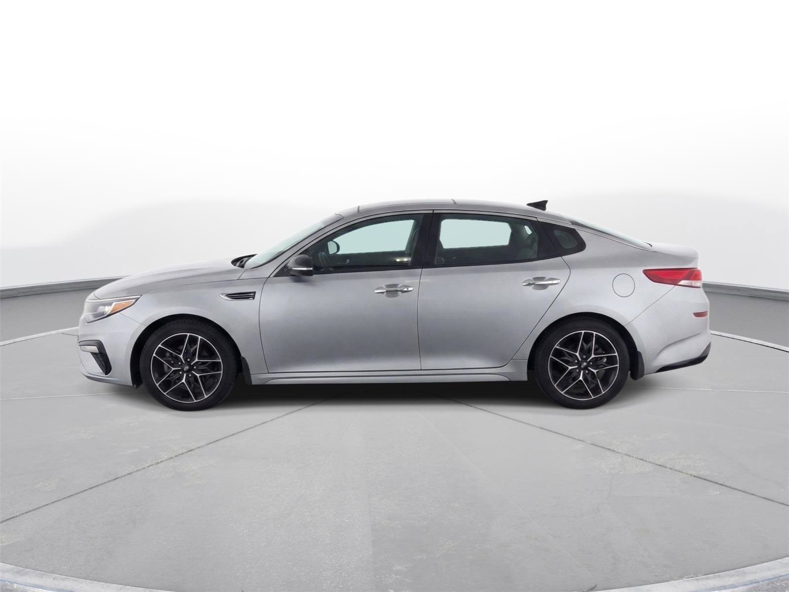 Used 2020 Kia Optima SE image 6