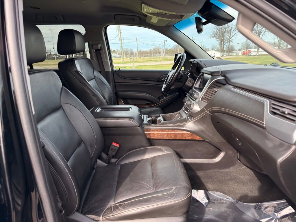 Used 2018 Chevrolet Suburban LT image 42