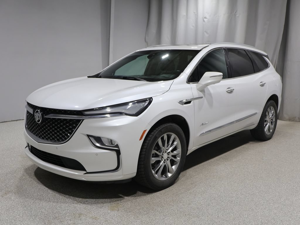 Used 2022 Buick Enclave Avenir w/ Trailering Package, 5000 lbs. AWD/4WD image 5