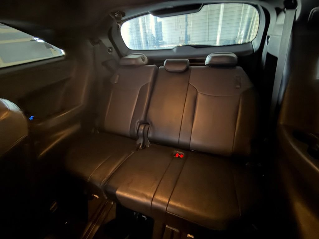 Used 2023 Toyota Sienna XLE Woodland Edition AWD/4WD image 26