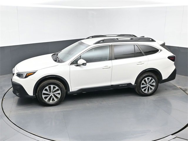Used 2022 Subaru Outback Premium image 34