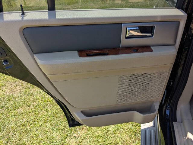 Used 2008 Ford Expedition 2WD image 25