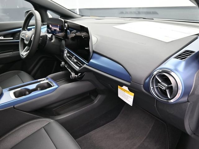 New 2026 Chevrolet Equinox EV LT FWD image 39