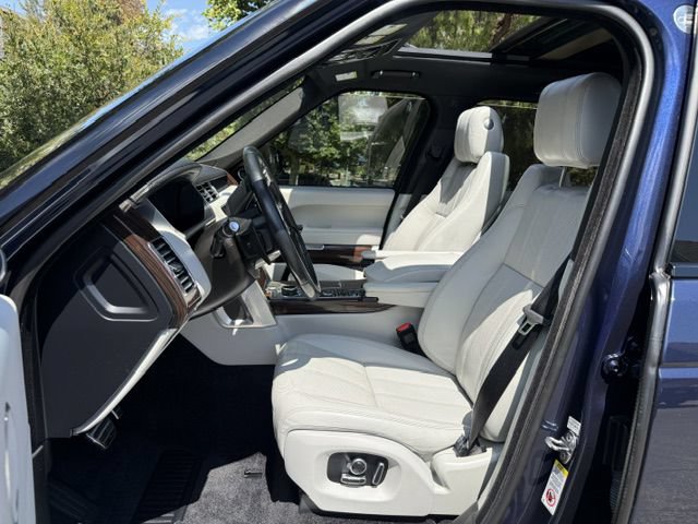 Used 2017 Land Rover Range Rover Supercharged AWD/4WD image 14