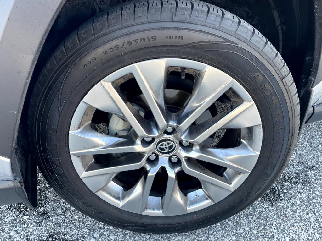 Used 2020 Toyota RAV4 Limited w/ Protection Package AWD/4WD image 6