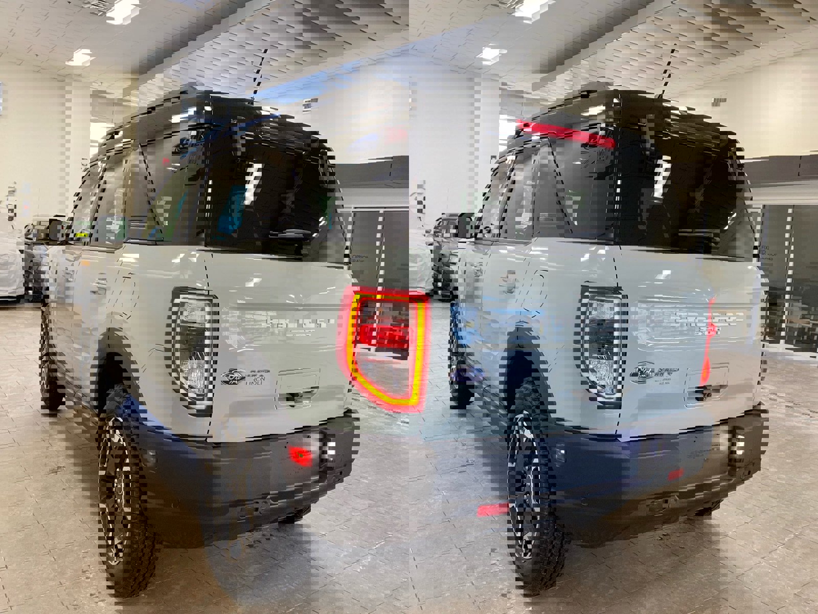 Used 2023 Ford Bronco Sport Outer Banks w/ Tech Package image 5