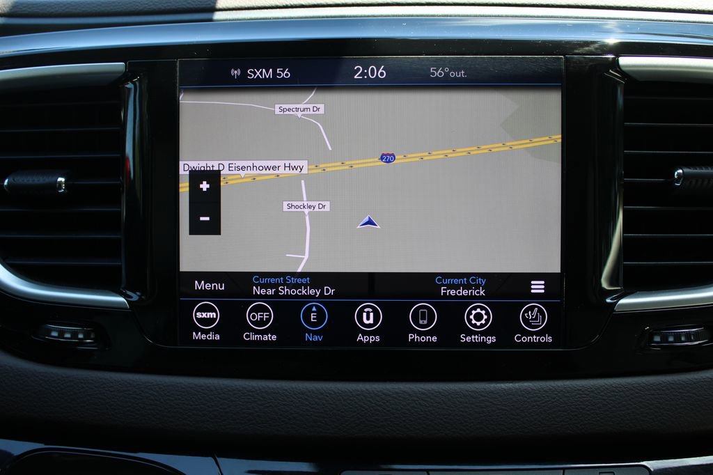 Used 2020 Chrysler Pacifica Touring-L Plus FWD image 31