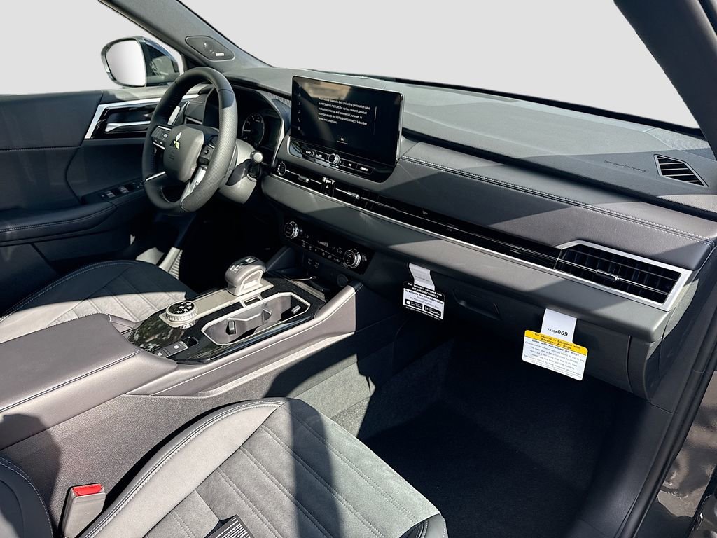 New 2026 Mitsubishi Outlander LE FWD image 27