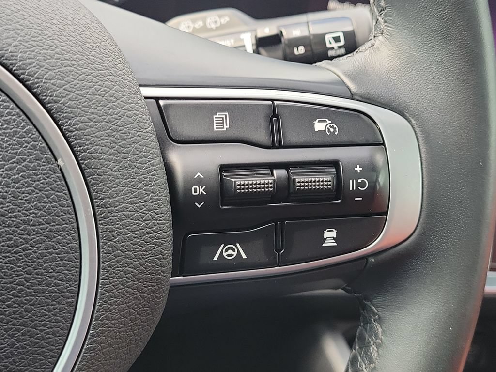 Used 2023 Kia Sportage SX FWD image 11