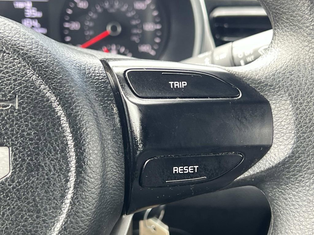 Used 2022 Kia Rio LX image 22