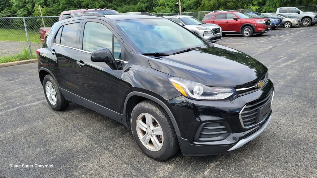 Used 2019 Chevrolet Trax LT w/ LT Convenience Package FWD image 8