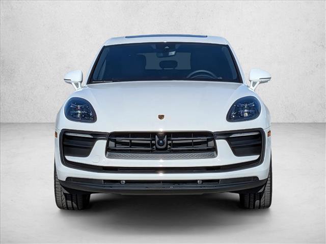New 2025 Porsche Macan image 6