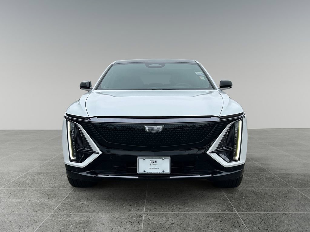 Used 2025 Cadillac Lyriq Sport image 2