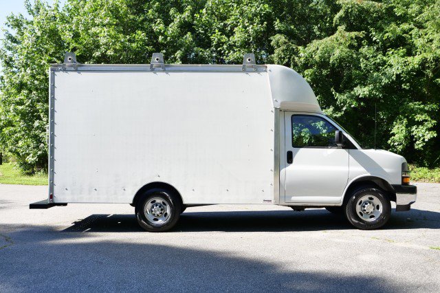 Used 2021 Chevrolet Express 3500 w/ Power Convenience Package RWD image 27