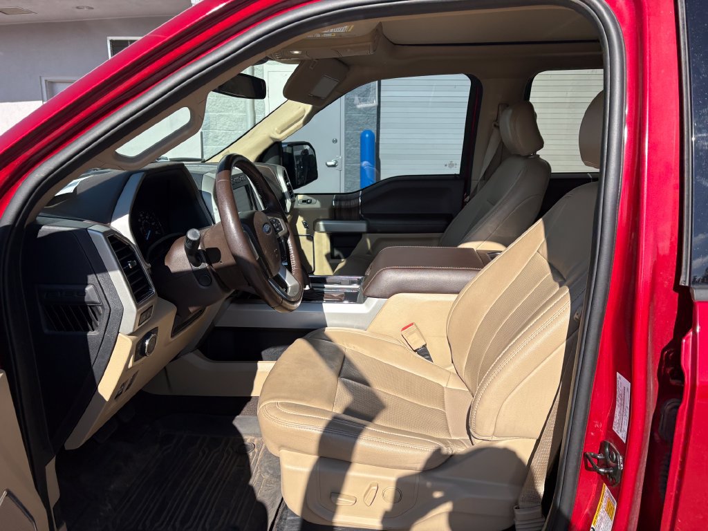 Used 2020 Ford F150 Lariat w/ Equipment Group 502A Luxury AWD/4WD image 16