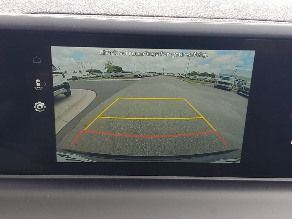 New 2026 Kia Seltos S FWD image 16