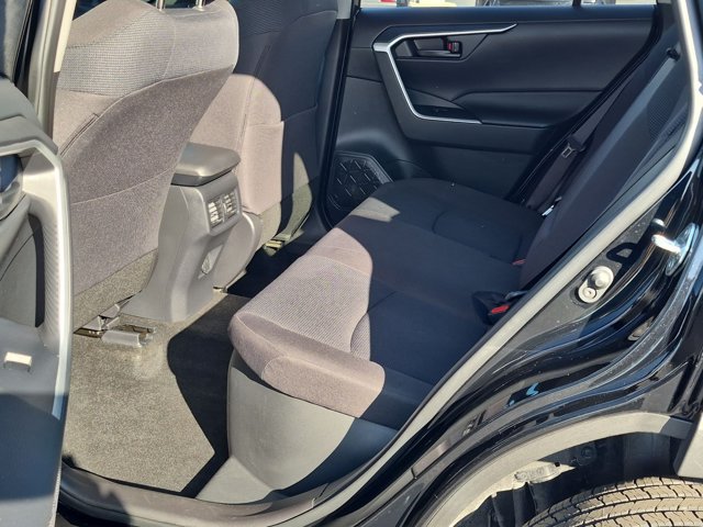Certified 2025 Toyota RAV4 LE AWD/4WD image 16