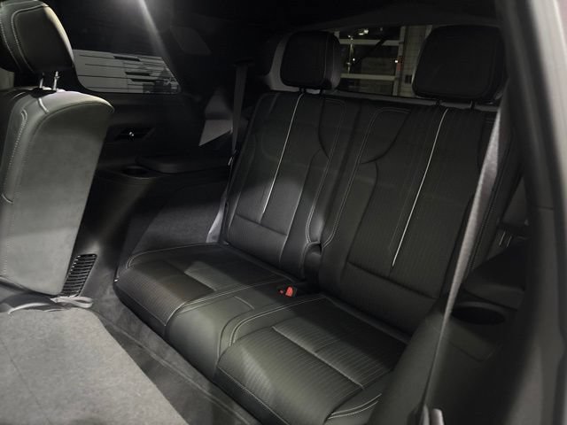 Used 2026 Cadillac Vistiq Luxury AWD/4WD image 30