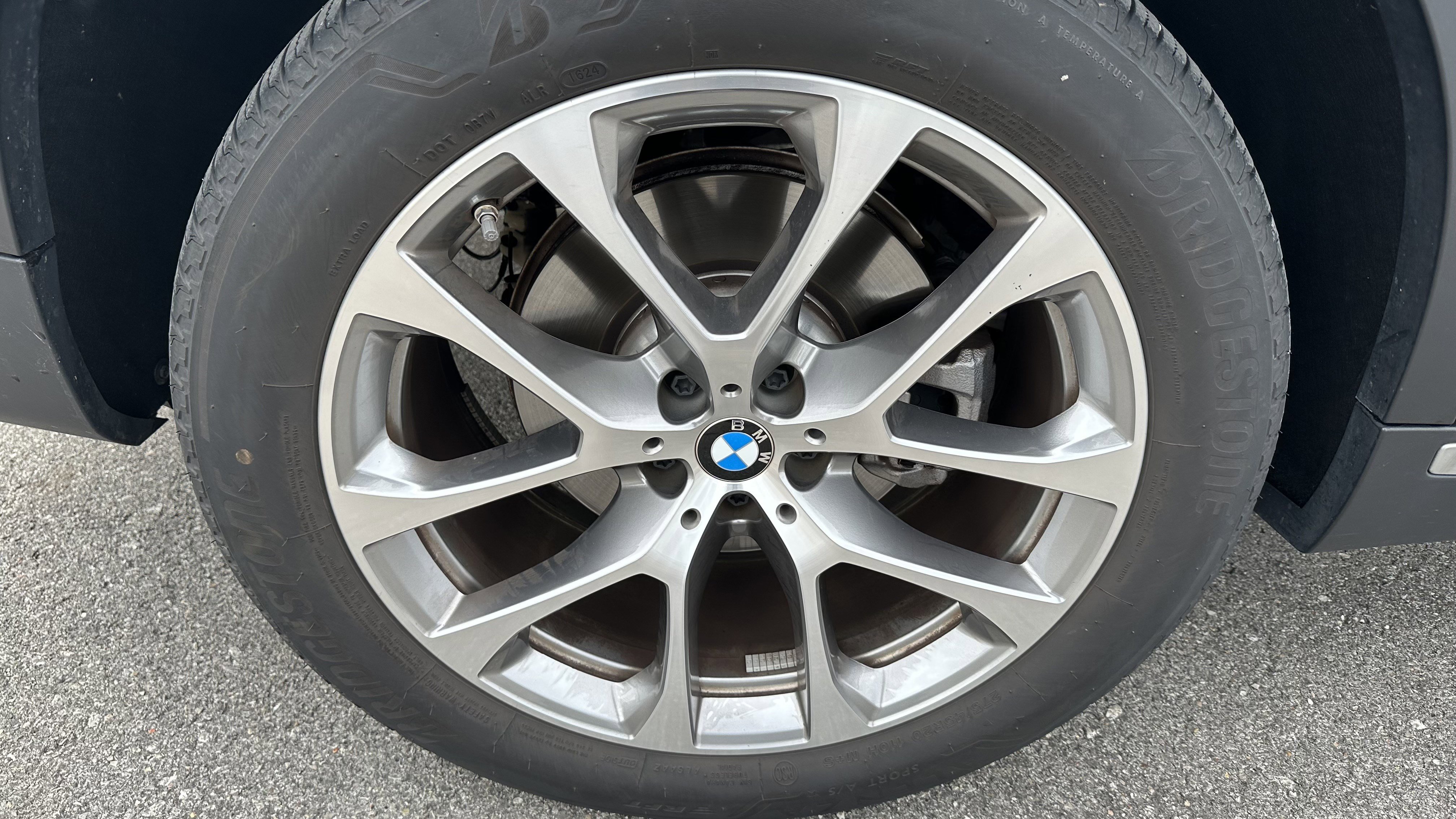 Certified 2025 BMW X5 xDrive40i AWD/4WD image 14
