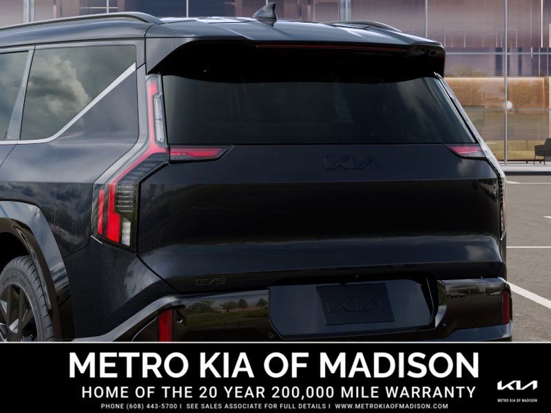 New 2026 Kia EV9 Land AWD/4WD image 13