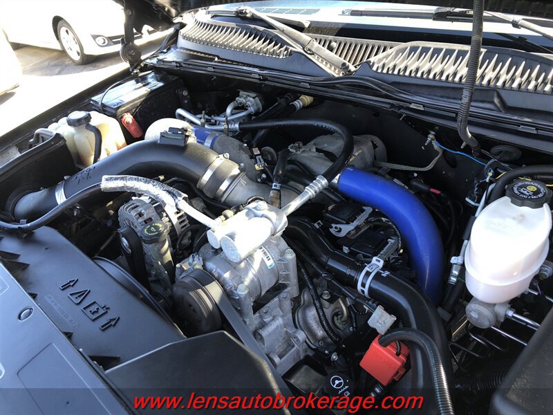 Used 2002 Chevrolet Silverado 3500 LT AWD/4WD image 23