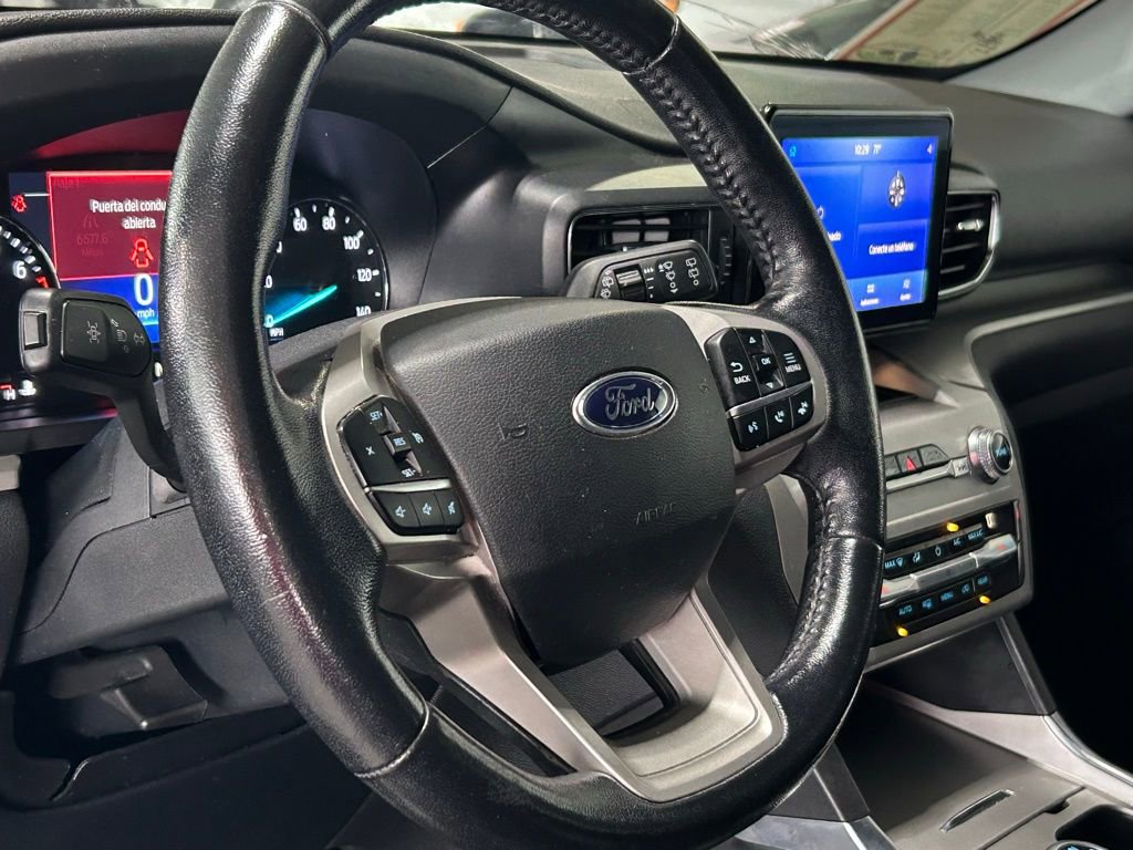Used 2021 Ford Explorer XLT w/ Equipment Group 202A image 44