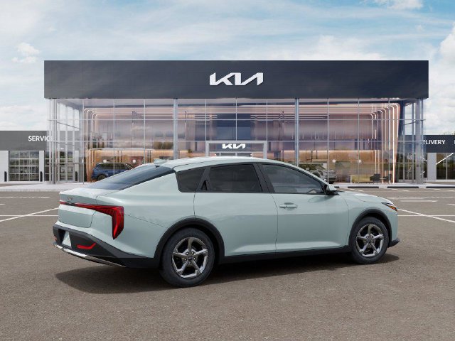 New 2026 Kia K4 FWD image 6