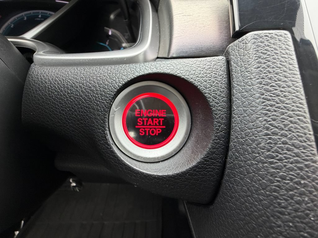 Used 2018 Honda Civic Touring image 25