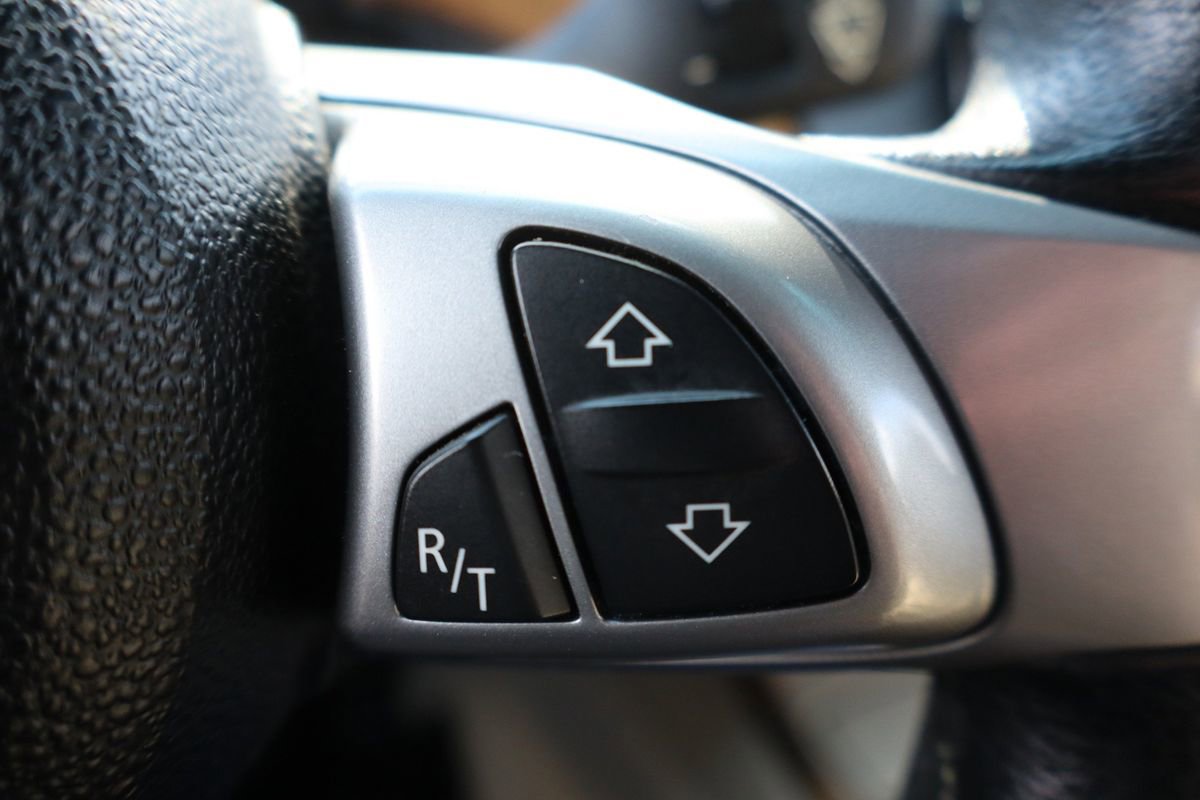 Used 2005 BMW Z4 3.0i image 24