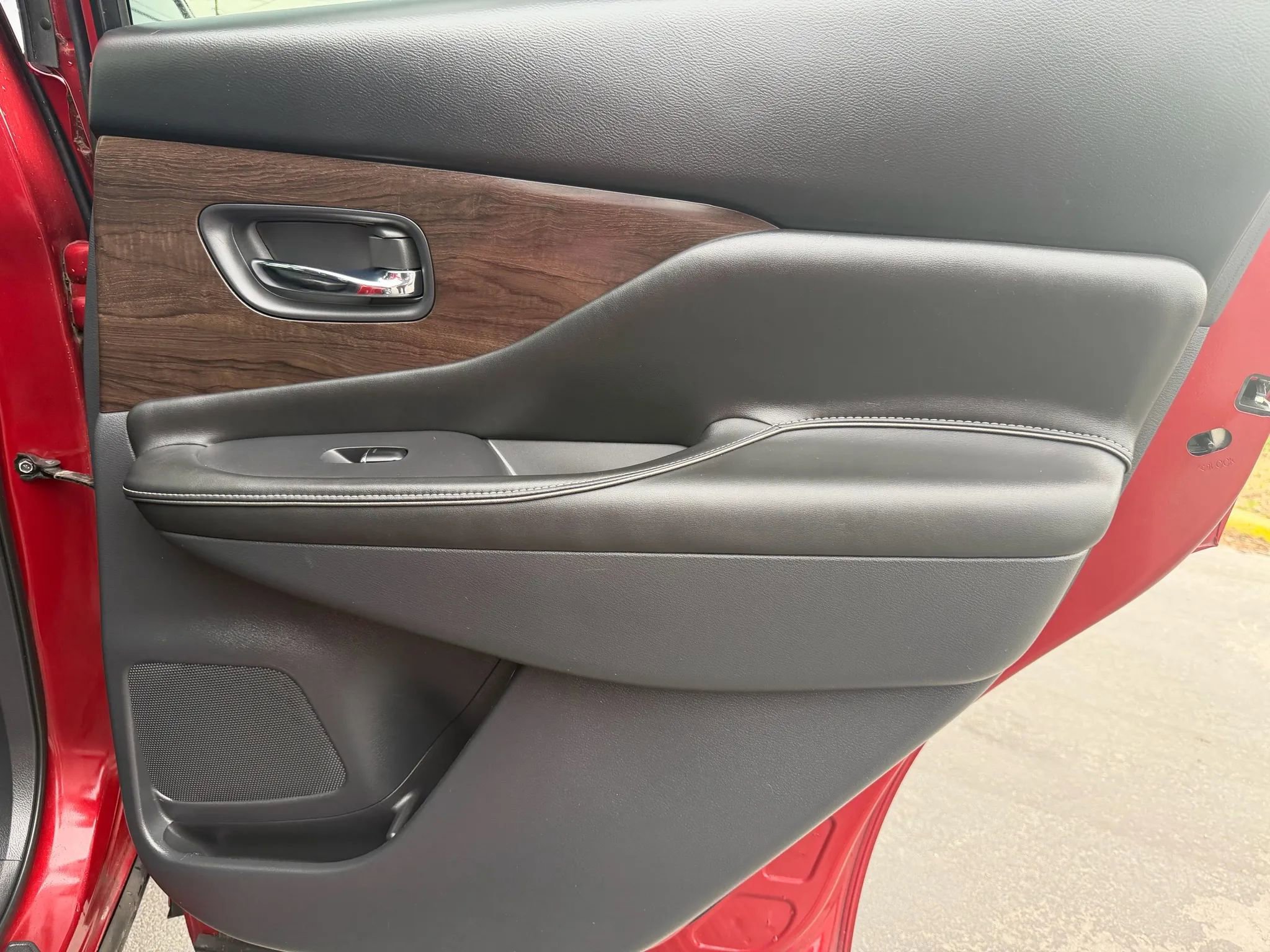 Used 2019 Nissan Murano Platinum w/ Cargo Package image 20