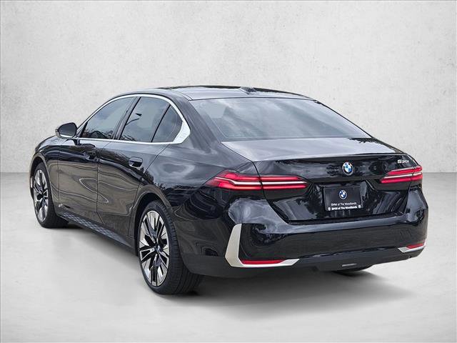 Used 2026 BMW 530i w/ Premium Package image 7